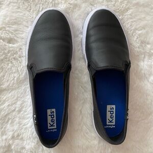 Keds women’s double decker leather slip on | Black shoes🖤
